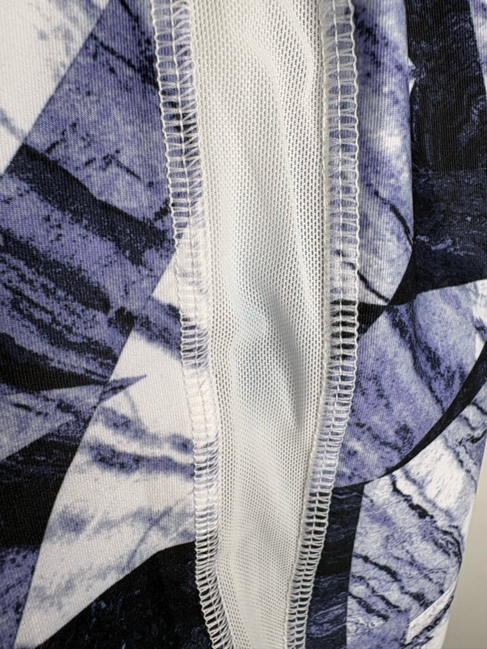 Marika Blue & Black Geometric Performance Legging Mesh Side panels XL - Picture 10 of 10